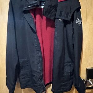 Hollister Men's Black and Red Windbreaker